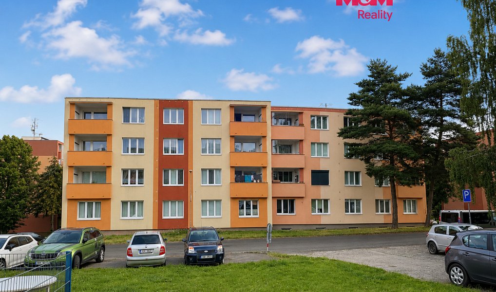 Prodej bytu 2+1 65 m², Karlovy Vary – náhled fotky 2