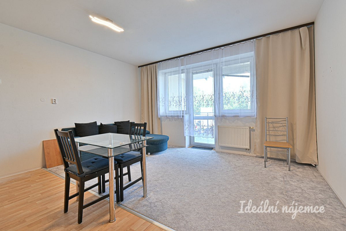 Pronájem bytu 2+kk 55 m² – fotografie 3