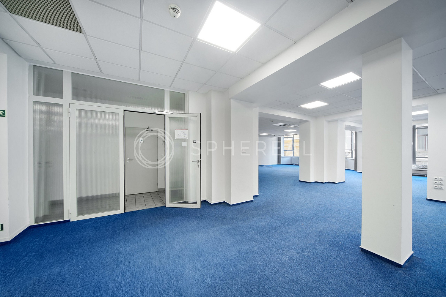Pronájem kanceláře 505 m² — photo 4