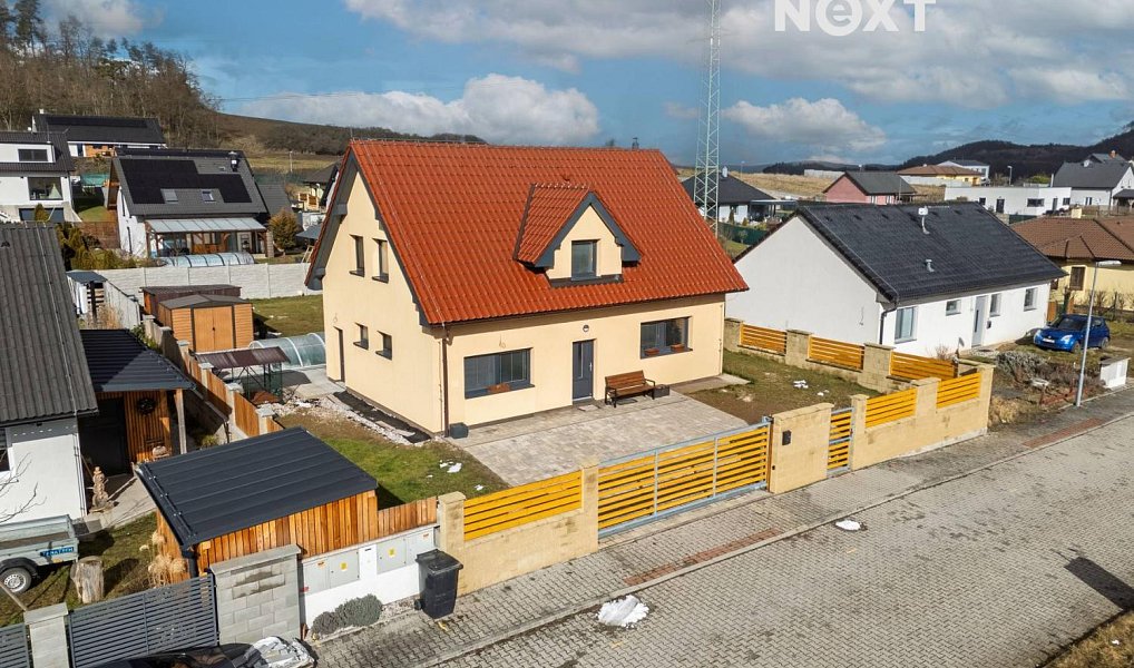 Prodej domu 130 m² s pozemkem 688 m², Králův Dvůr – náhled fotky 24