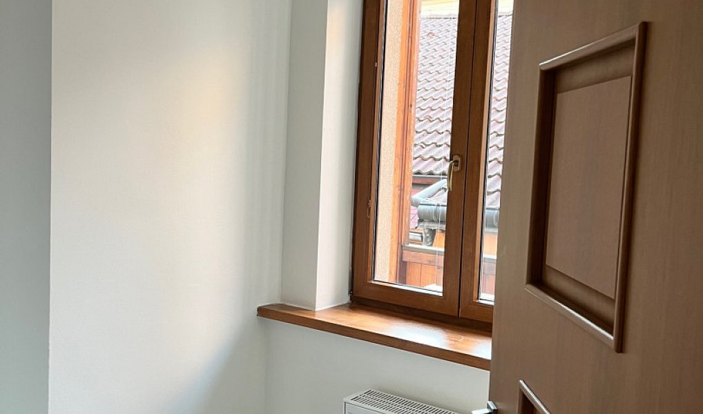 Pronájem kanceláře 40 m², Louny – náhled fotky 5