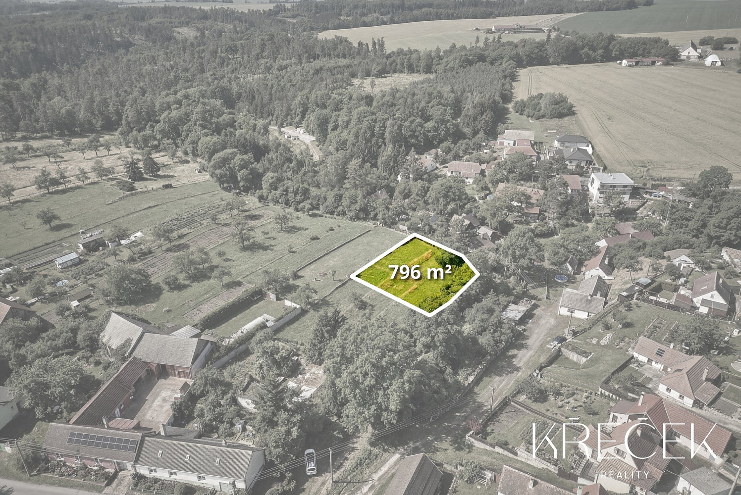 Prodej stavebního pozemku 796 m² – fotografie 2