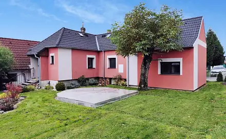 Prodej domu 260 m² s pozemkem 613 m², Krátošice, okres Tábor