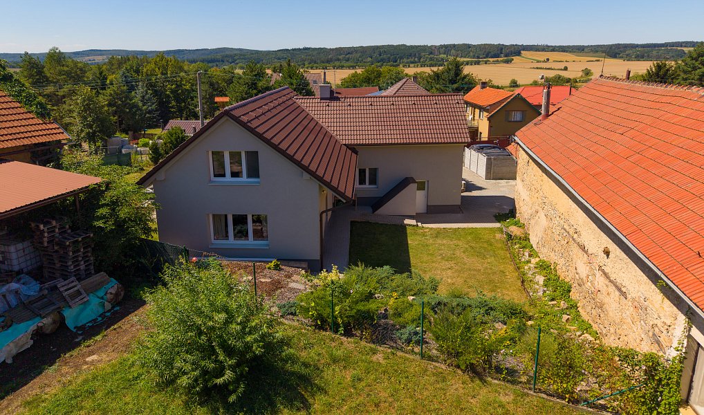 Prodej domu 162 m² s pozemkem 735 m², Horní Kruty – náhled fotky 58