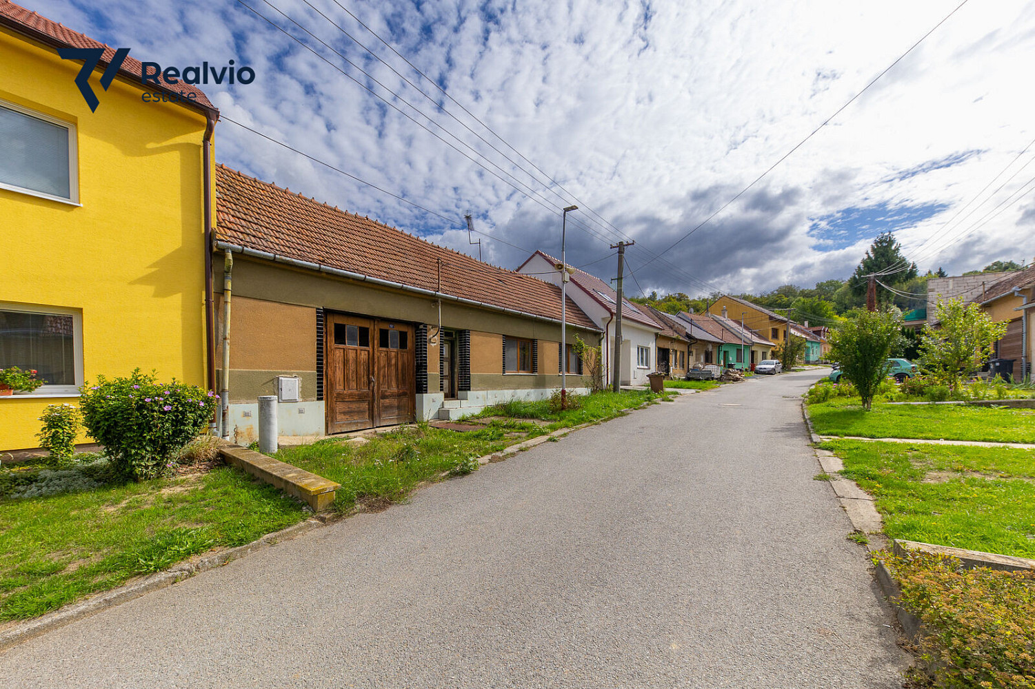 Prodej stavebního pozemku 3 385 m² – fotografie 3