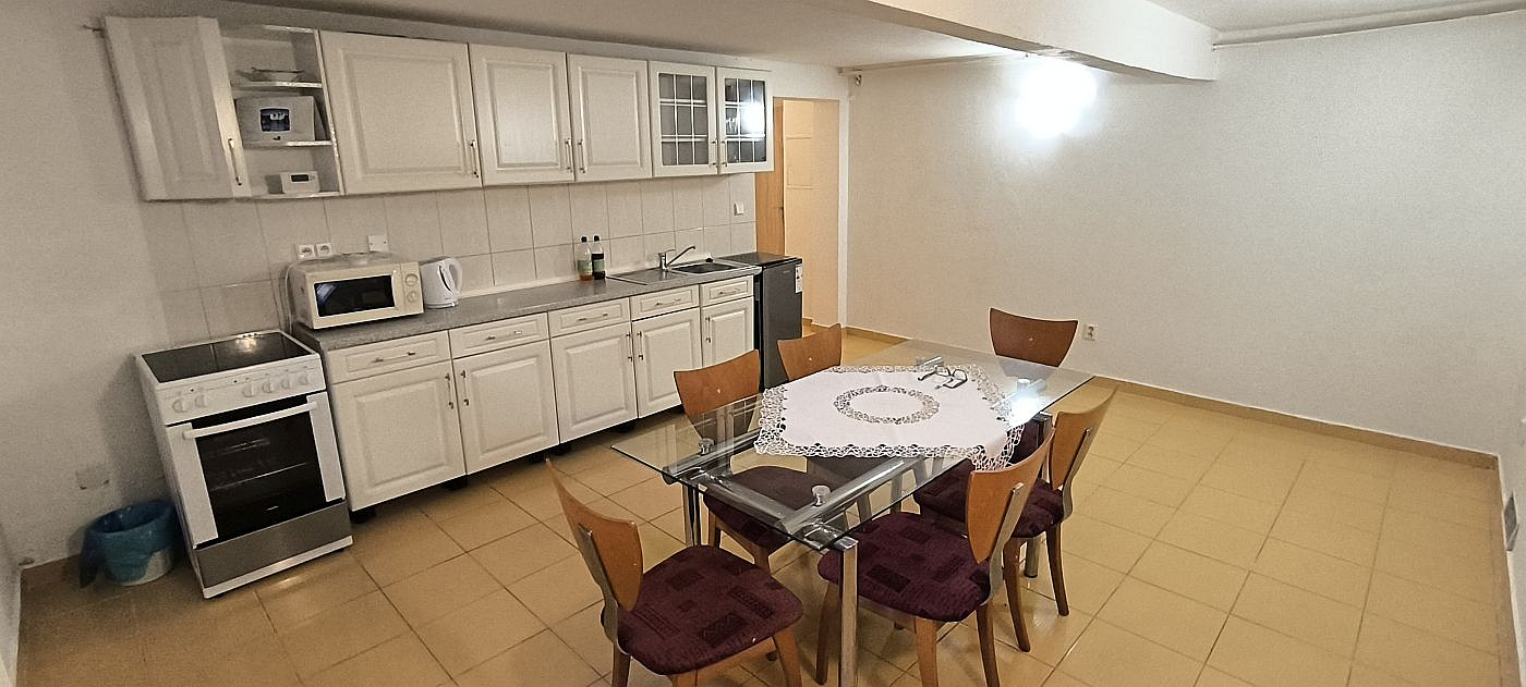 Pronájem bytu 2+kk 60 m² – fotografie 3