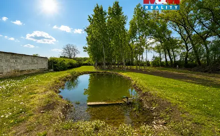 Prodej stavebního pozemku 4 112 m², Polní, Otvice, okres Chomutov