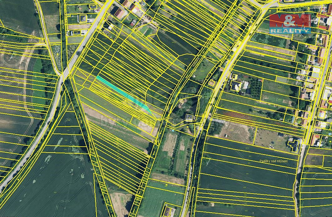 Prodej pole 196 m²