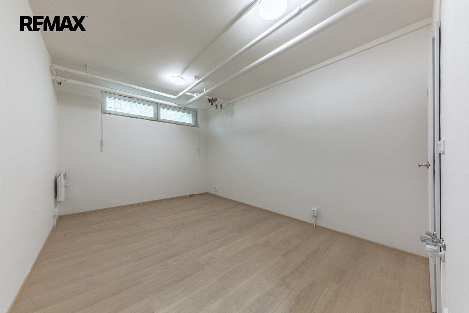 Prodej ateliér 2+kk 45 m², Děčínská, Praha 8 Střížkov – další