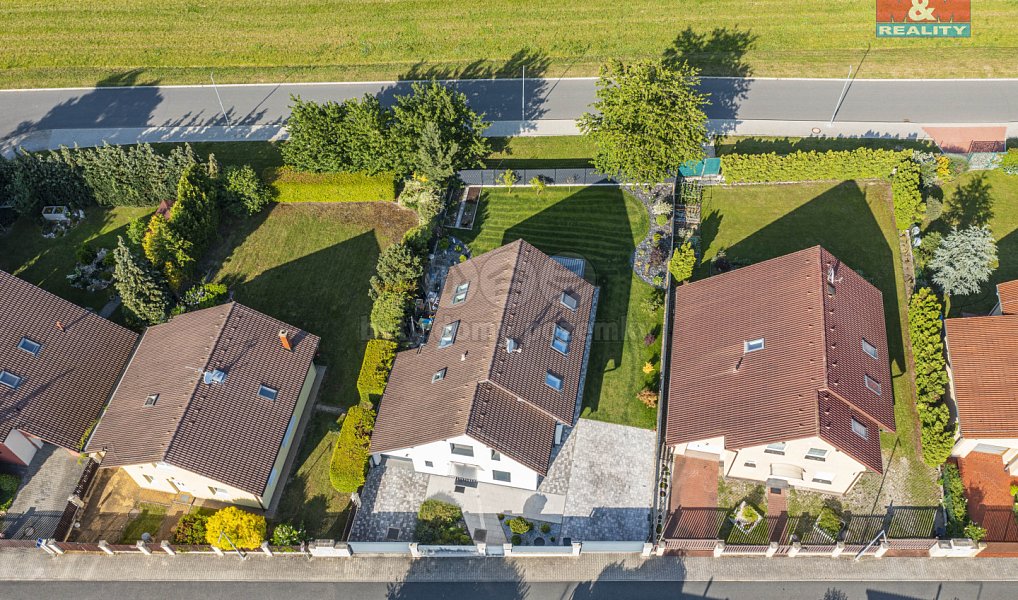 Prodej domu 206 m² s pozemkem 501 m², Vestec – náhled fotky 6