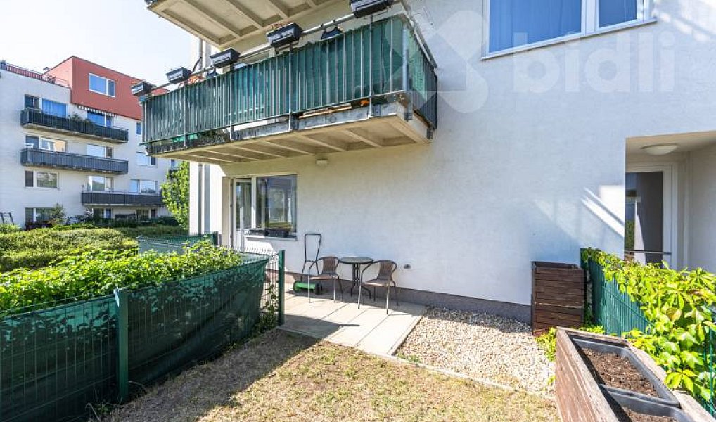 Prodej bytu 1+kk 38 m², Praha – náhled fotky 10