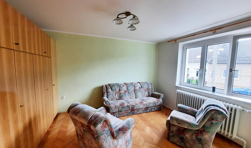 Pronájem domu 120 m² s pozemkem 1 198 m², Pohořelice – náhled fotky 8