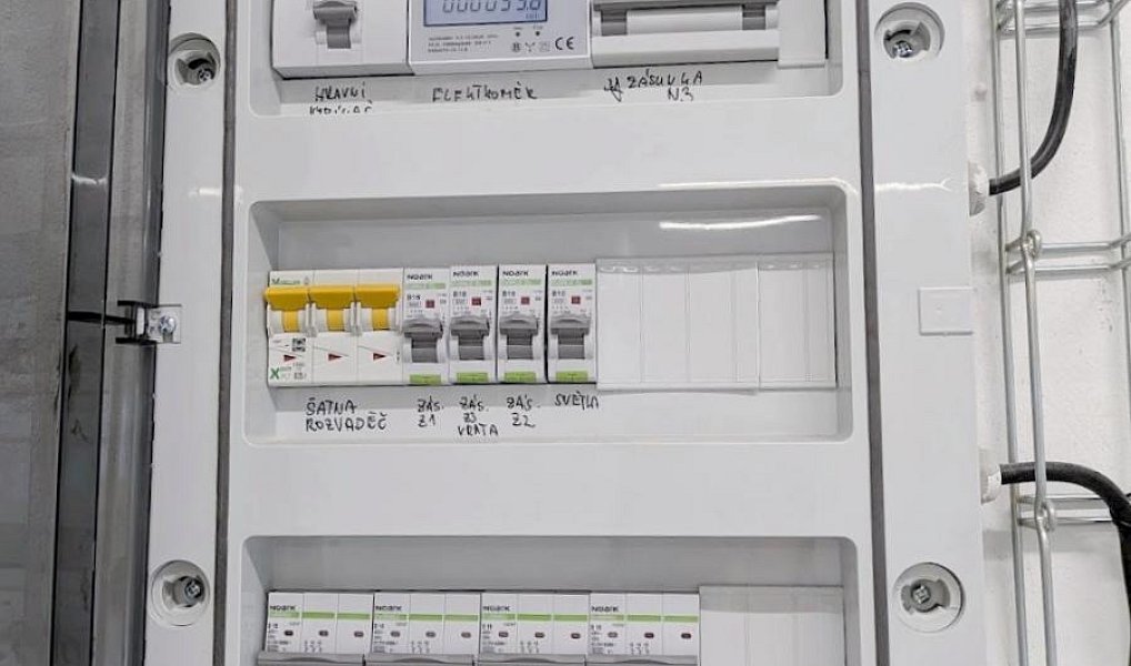 Pronájem skladovacích prostor 198 m², Ledvice – náhled fotky 10