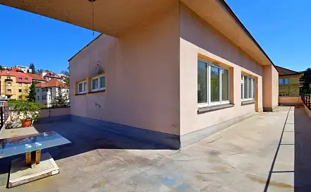 Pronájem bytu 3+1 115 m², Valčíkova, Praha 8 - Libeň