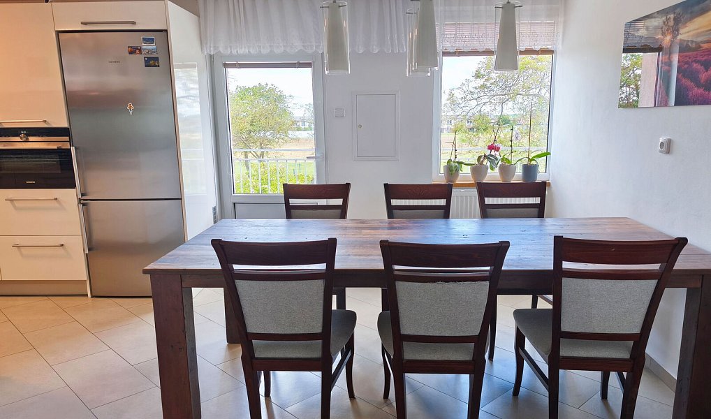 Pronájem bytu 4+1 95 m², Nová Ves – náhled fotky 9