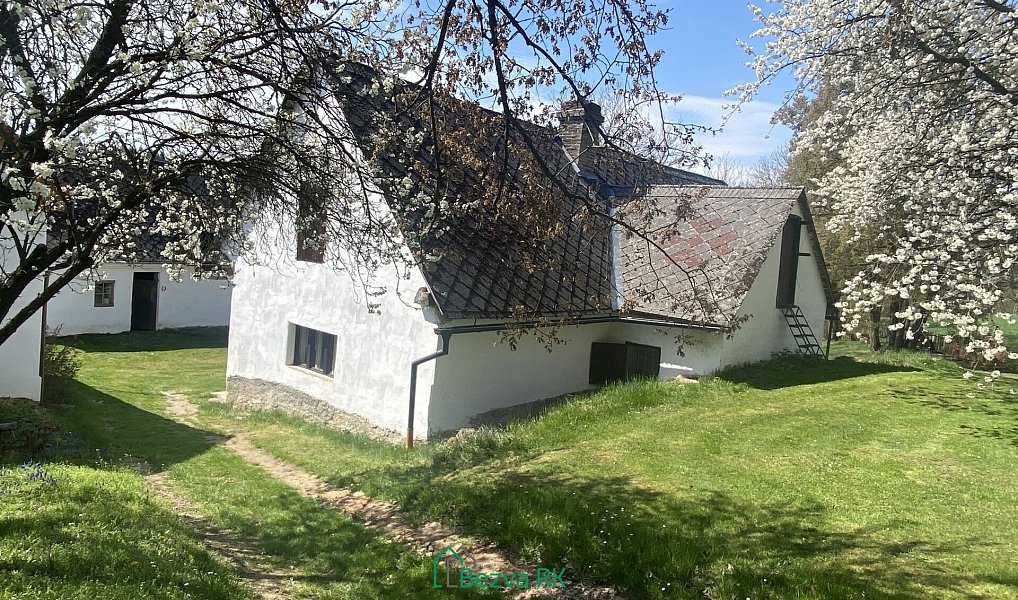 Prodej obchodních prostor 1 358 m², Varvažov – náhled fotky 23