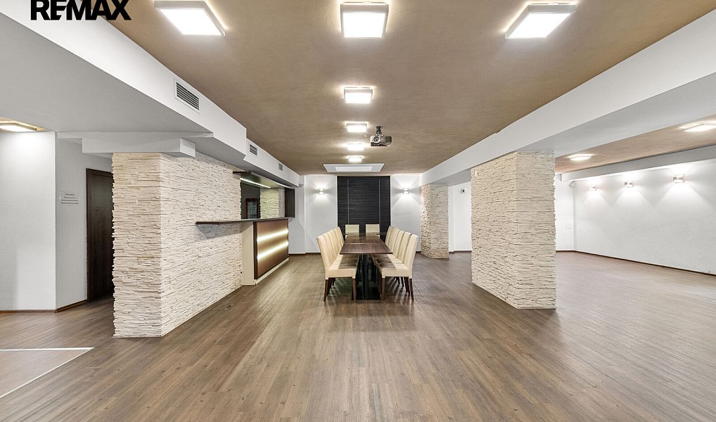 Prodej restaurace 489 m², Plzeň – náhled fotky 53