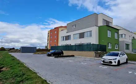 Pronájem venkovního parkovacího místa v Kolíně, ul. Antonína Dvořáka, Antonína Dvořáka, Kolín - Kolín II