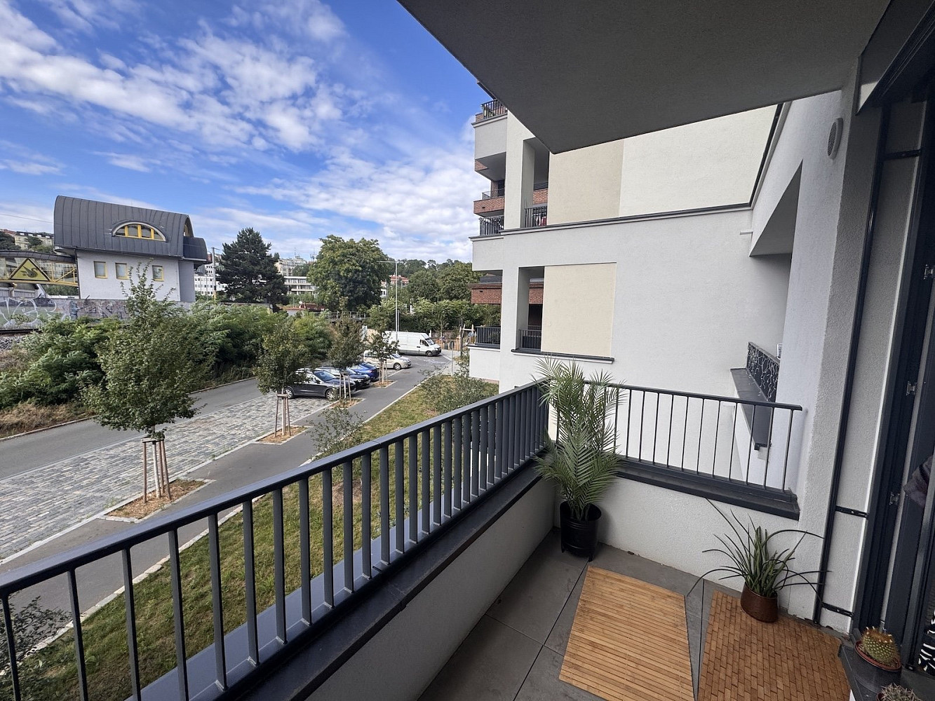 Pronájem bytu 2+kk 41 m² – fotografie 4