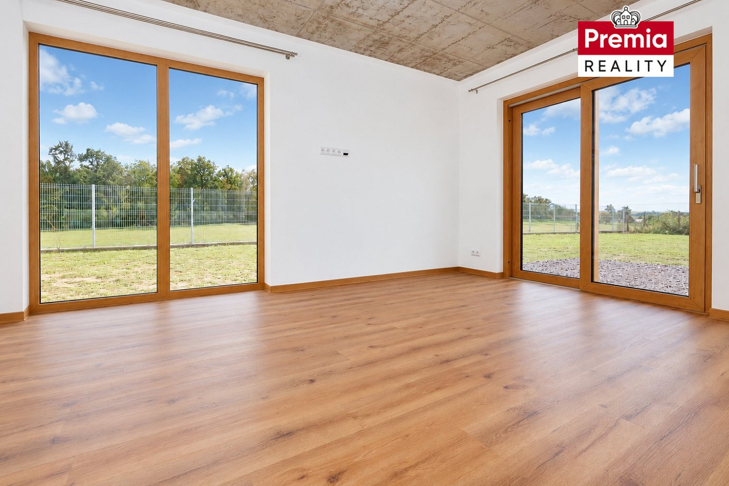 Prodej domu 72 m² s pozemkem 707 m² – fotografie 2