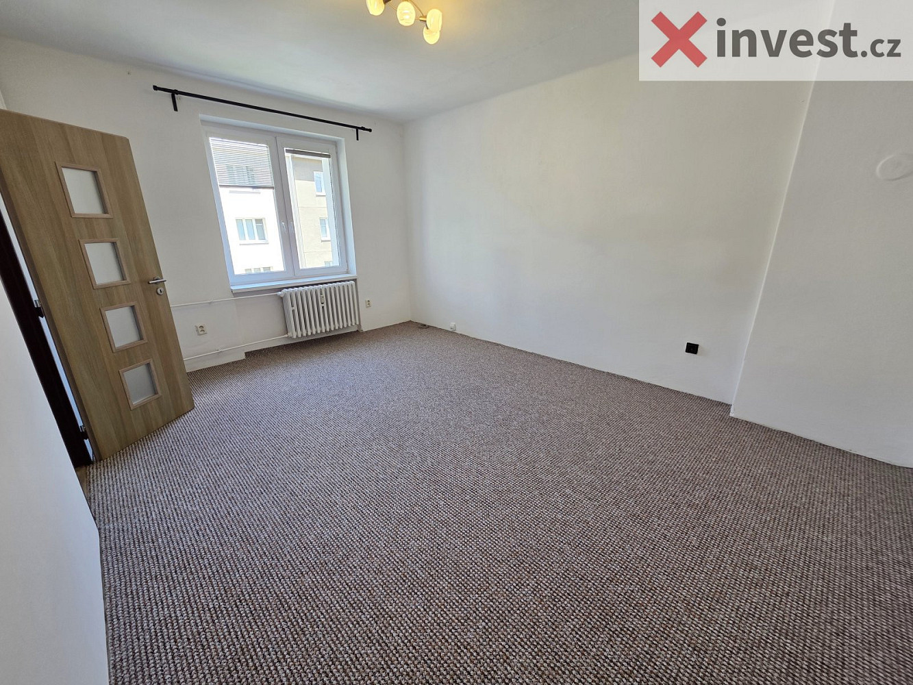 Pronájem bytu 2+1 55 m² – pohled 2