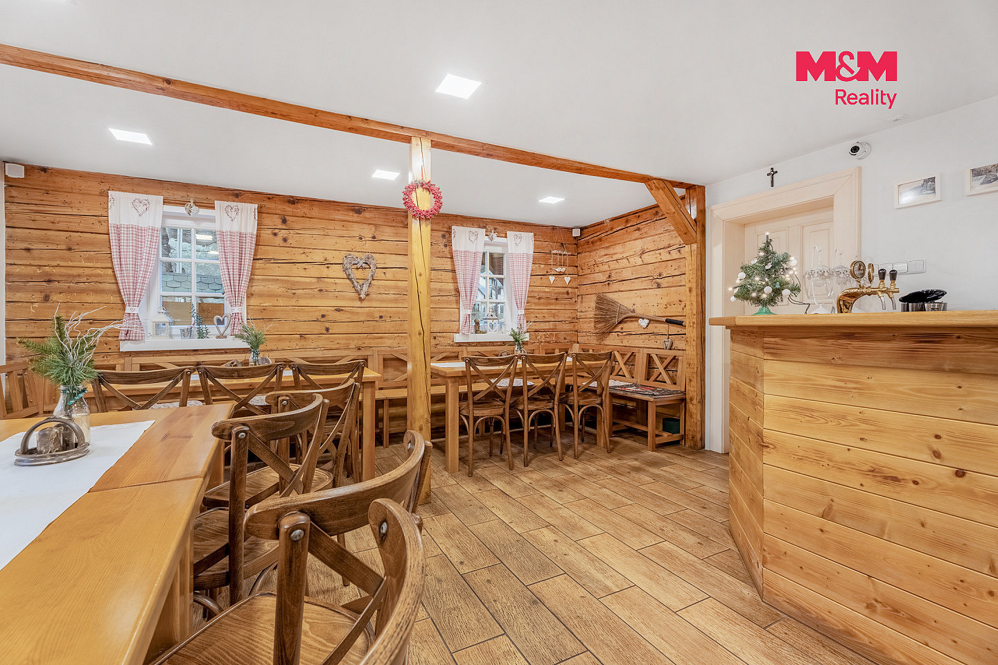 Prodej restaurace 300 m² — photo 5