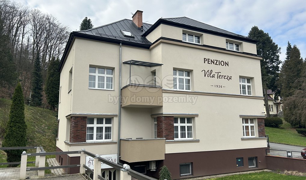 Pronájem restaurace 120 m², Hranice – náhled fotky 13