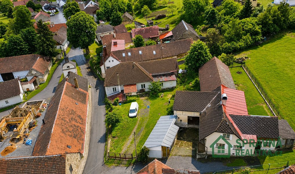 Prodej domu 220 m² s pozemkem 932 m², Nezdice na Šumavě – náhled fotky 2