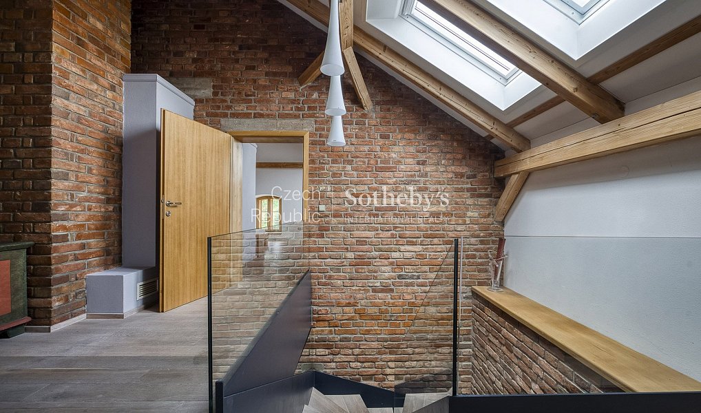 Prodej domu 350 m² s pozemkem 7 500 m², Lozice – náhled fotky 10
