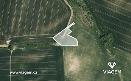 Prodej pole 1 424 m², Litenčice, okres Kroměříž