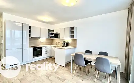 Pronájem bytu 1+kk 40 m², Hlivická, Praha 8 - Bohnice