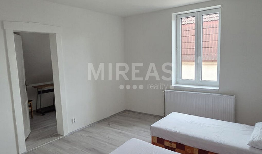 Pronájem domu 150 m² s pozemkem 190 m², Nymburk – náhled fotky 6