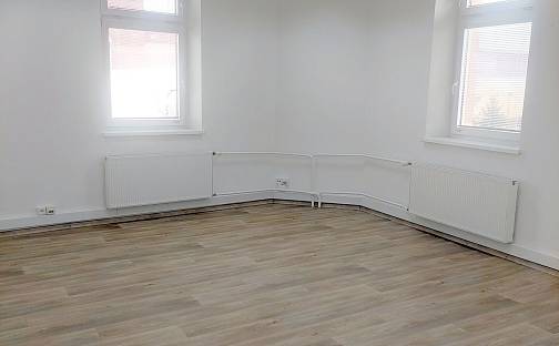 Pronájem kanceláře 75 m², U solných mlýnů, Olomouc - Holice