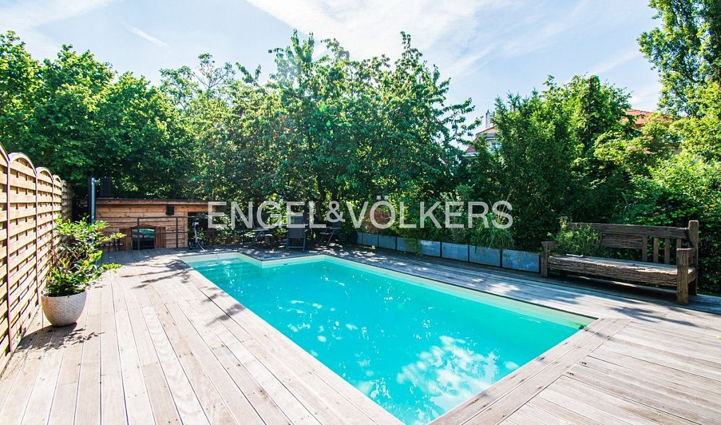 Pronájem domu 360 m² s pozemkem 583 m², Praha – náhled fotky 4