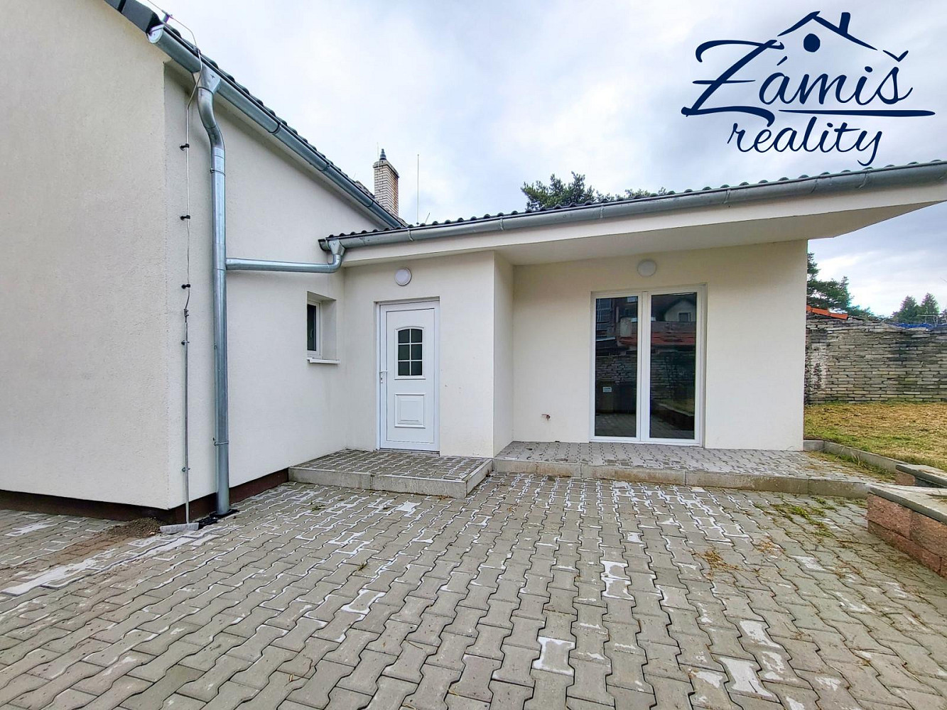 Prodej domu 126 m² s pozemkem 306 m² — photo 2