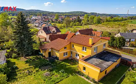 Prodej domu 208 m² s pozemkem 1 618 m², Příbram - Lazec