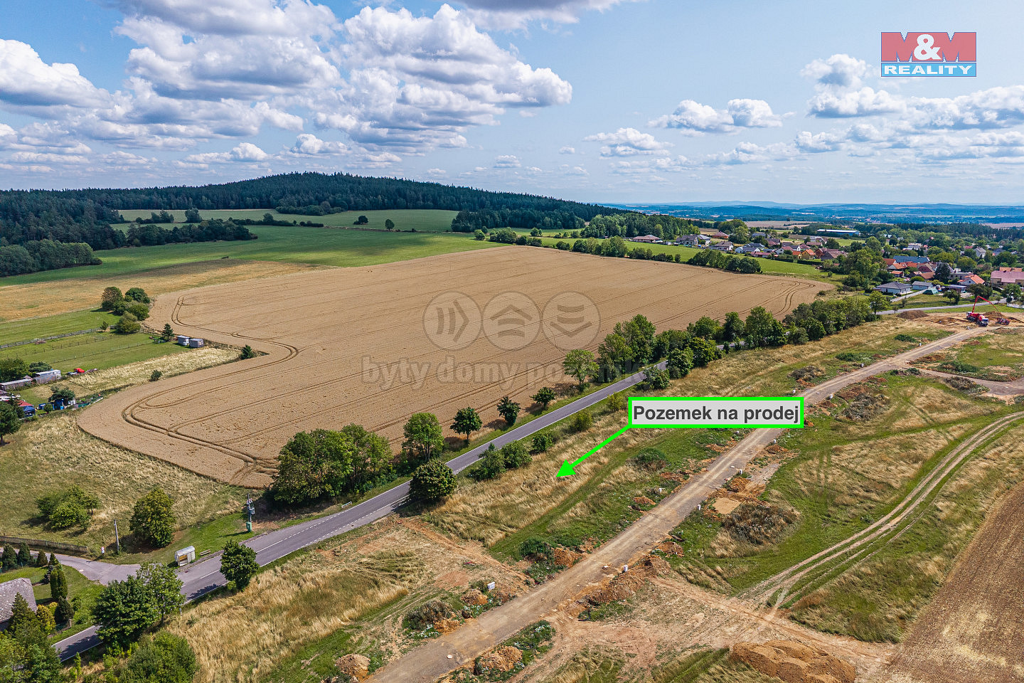 Prodej stavebního pozemku 850 m²