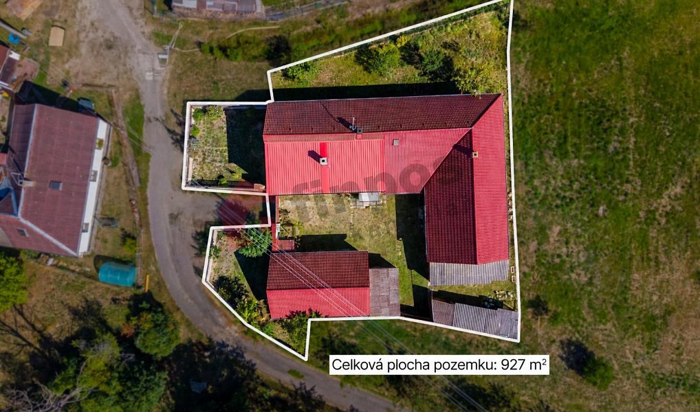 Prodej domu 250 m² s pozemkem 927 m², Kunžak – náhled fotky 2