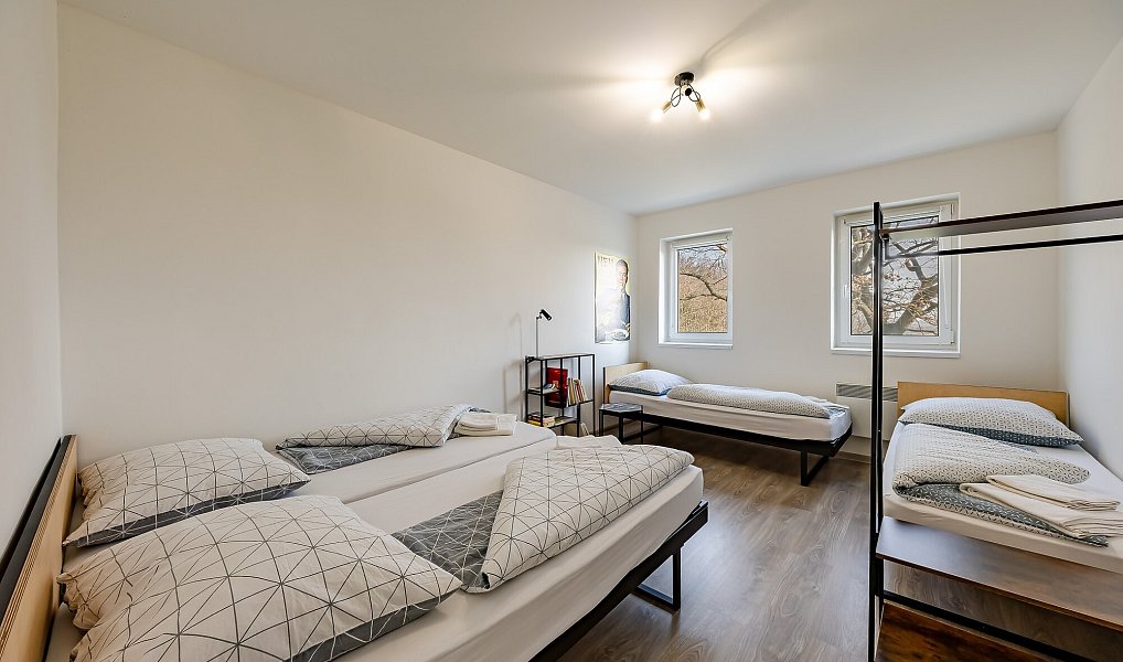 Prodej ubytovacího objektu 146 m², Bzenec – náhled fotky 12