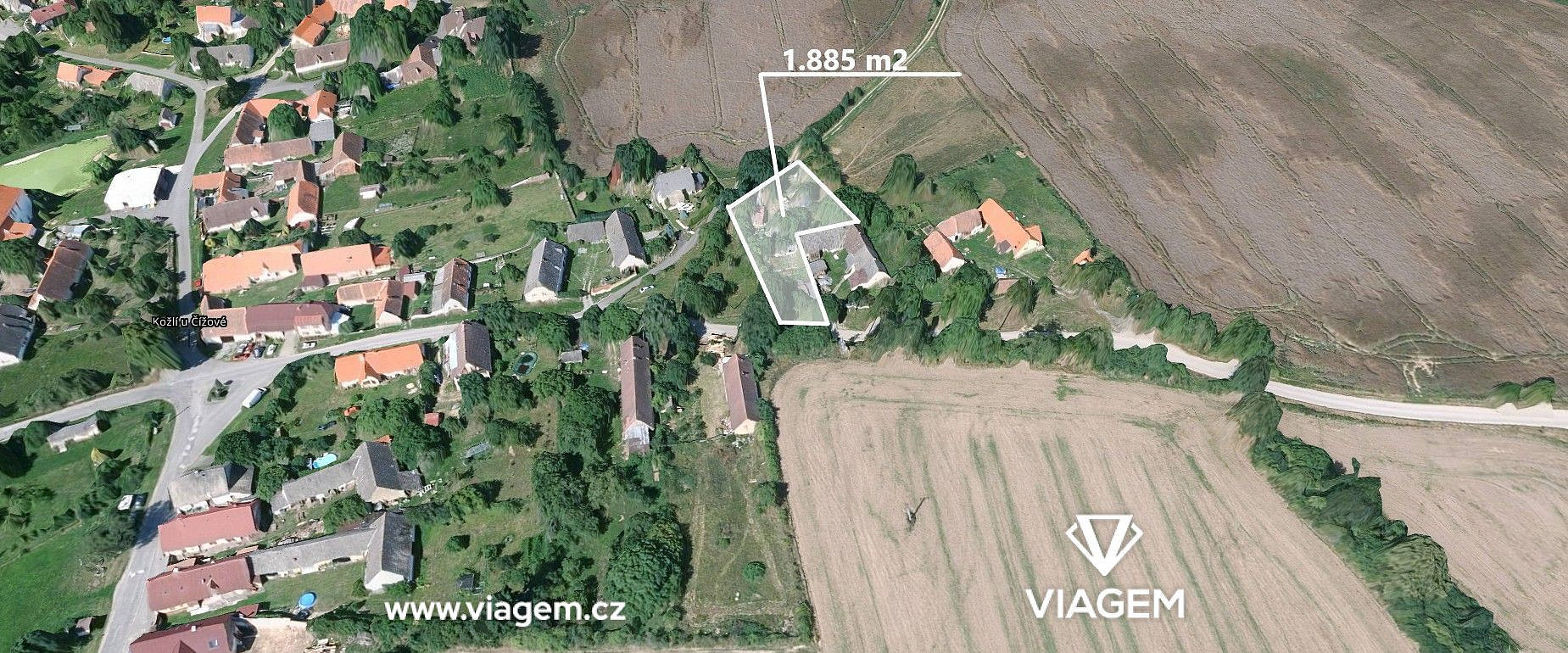 Prodej stavebního pozemku 628 m² – fotografie 4
