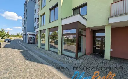 Prodej obchodních prostor 93 m², nábř. Protifašistických bojovníků, Přerov - Přerov I-Město