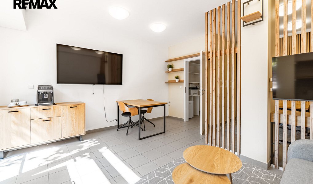 Pronájem kanceláře 29 m², Praha – náhled fotky 5