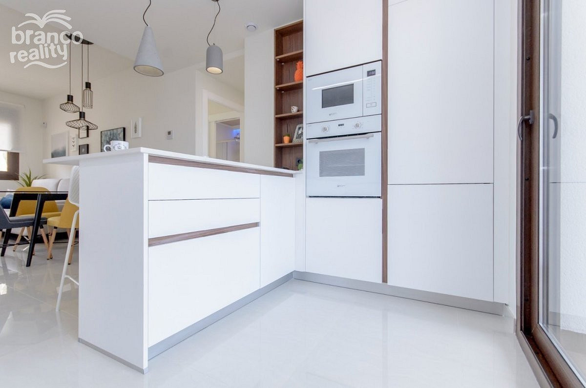 Casa – Torrevieja, Urbanización Los Balcones - Más