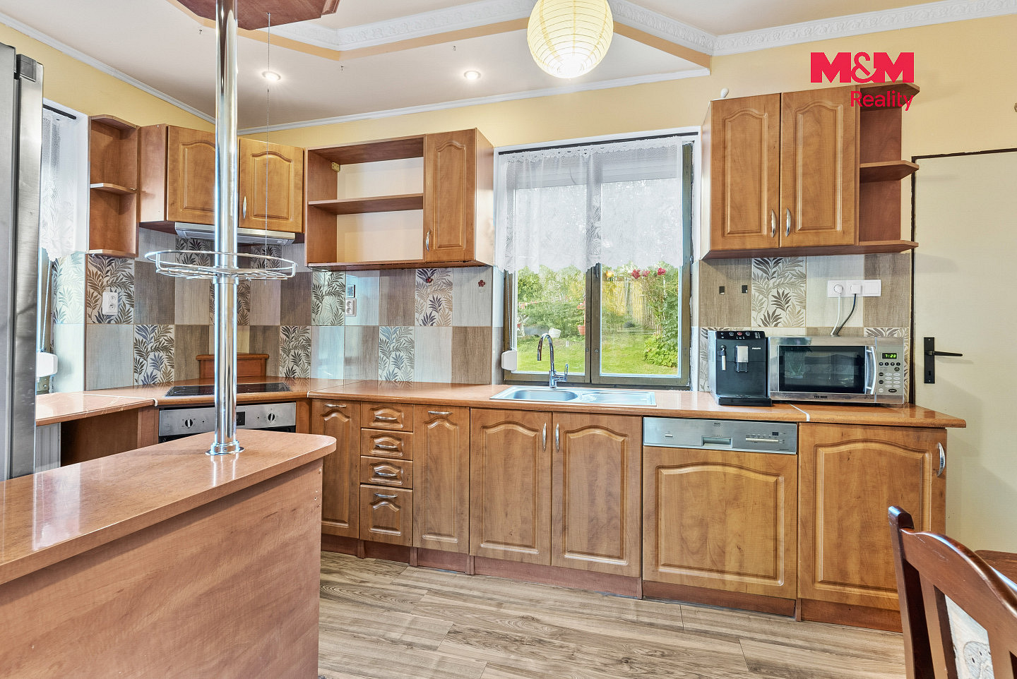 Prodej domu 140 m² s pozemkem 427 m² – fotografie 2