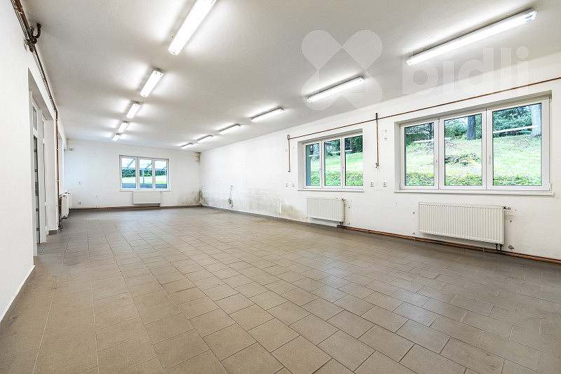 Prodej domu 670 m² s pozemkem 2 597 m² – fotografie 2