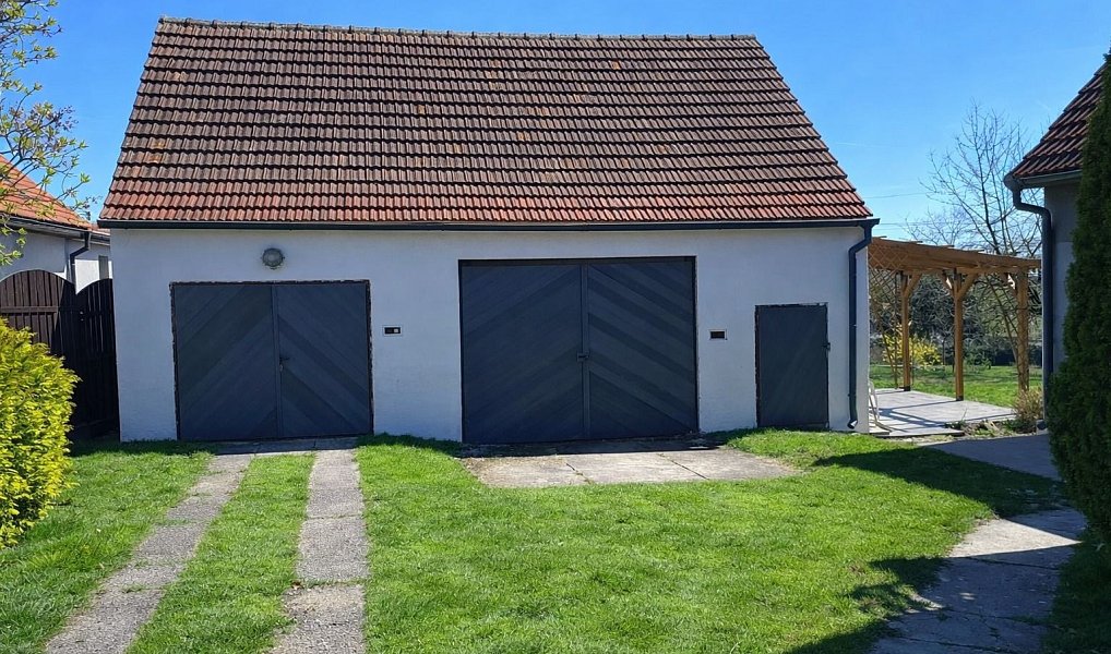 Prodej domu 300 m² s pozemkem 1 286 m², Tábor – náhled fotky 2