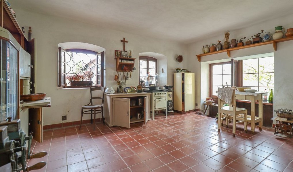 Prodej domu 550 m² s pozemkem 700 m², Kašperské Hory – náhled fotky 11