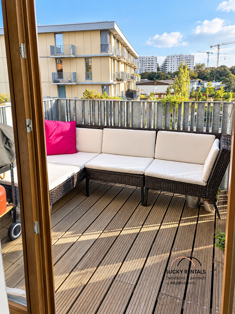 Pronájem bytu 3+kk 81 m² – fotografie 5