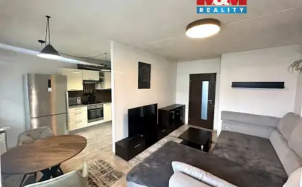 Prodej bytu 3+1 54 m², U Stadionu, Most