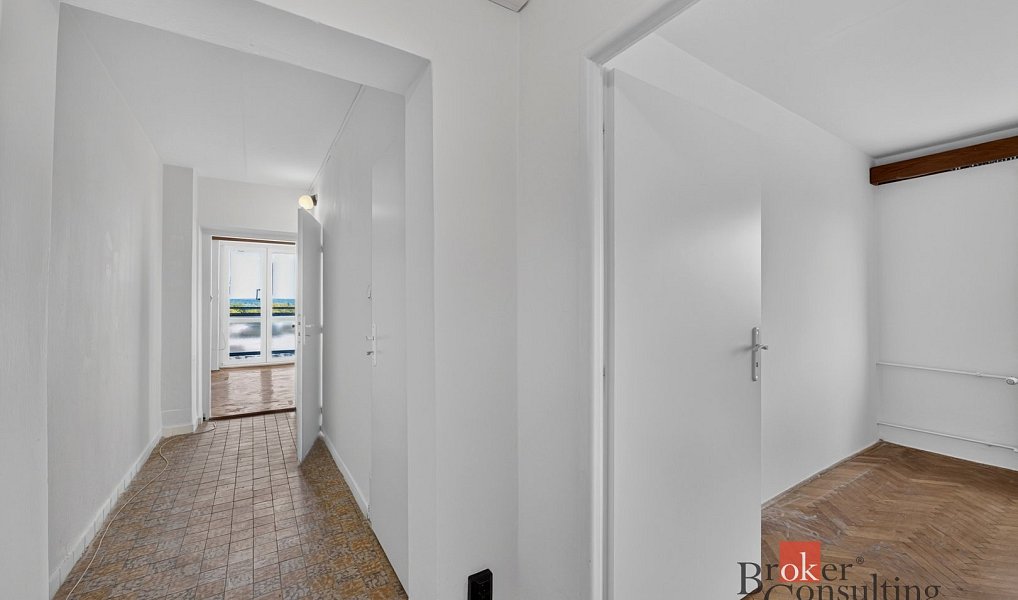 Prodej bytu 3+1 74 m², Plzeň – náhled fotky 16